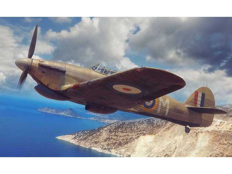 Hawker Hurricane Mk.IIa - zdjęcie 1 Hawker Hurricane Mk.IIa - zdjęcie 1