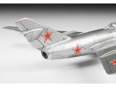 MiG-15 radziecki myśliwiec - zdjęcie 6