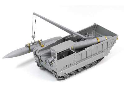 M688 Lance Loader-Transporter - zdjęcie 17