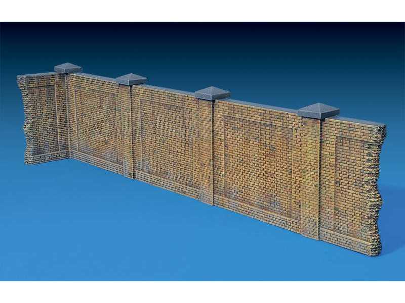 Mur ceglany - ogrodzenie - zdjęcie 1 Mur ceglany - ogrodzenie - zdjęcie 1