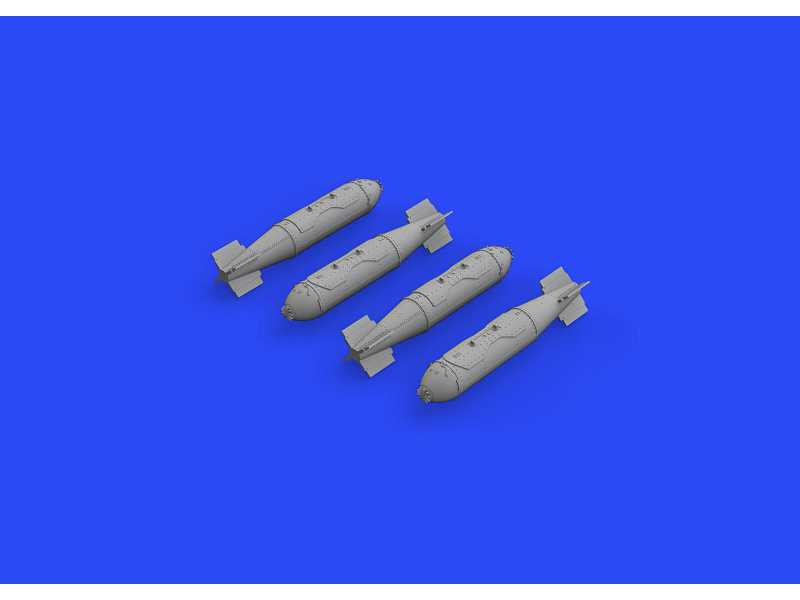 BL755 cluster bombs 1/72 - zdjęcie 1 BL755 cluster bombs 1/72 - zdjęcie 1