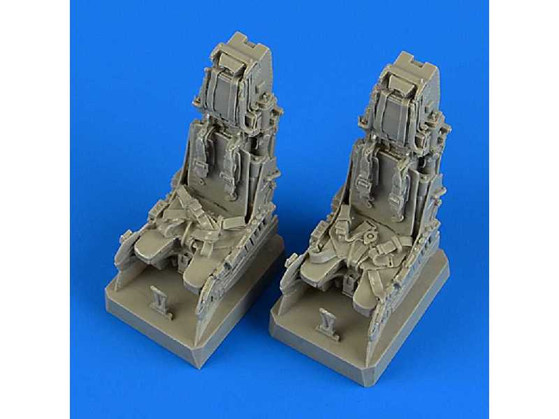 EF Typhoon ej. seats with safety belts - Revell - zdjęcie 1 EF Typhoon ej. seats with safety belts - Revell - zdjęcie 1
