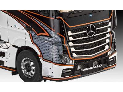 Mercedes-Benz Actros MP4 - zdjęcie 2