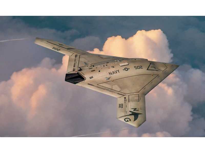Northrop Grumman X-47B - zdjęcie 1 Northrop Grumman X-47B - zdjęcie 1