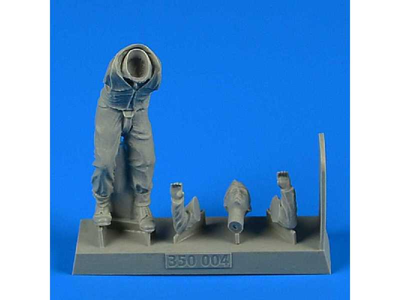 Kriegsmarine WWII sailor for German schnellboats, German Human T - zdjęcie 1 Kriegsmarine WWII sailor for German schnellboats, German Human T - zdjęcie 1