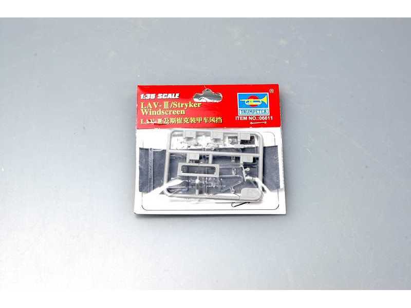 Lav-III / Stryker Windscreen Units - zdjęcie 1 Lav-III / Stryker Windscreen Units - zdjęcie 1