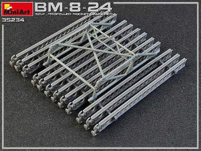 BM-8-24 samobieżna wyrzutnia rakiet - zdjęcie 41