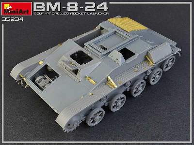 BM-8-24 samobieżna wyrzutnia rakiet - zdjęcie 47