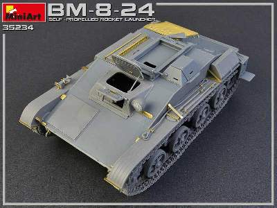 BM-8-24 samobieżna wyrzutnia rakiet - zdjęcie 49