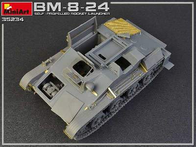 BM-8-24 samobieżna wyrzutnia rakiet - zdjęcie 52