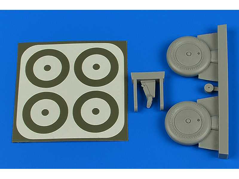 I-153 Wheels & paint masks - ICM - zdjęcie 1 I-153 Wheels & paint masks - ICM - zdjęcie 1