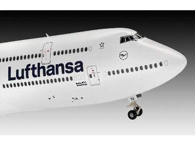 Boeing 747-8 Lufthansa "New Livery" - zdjęcie 2