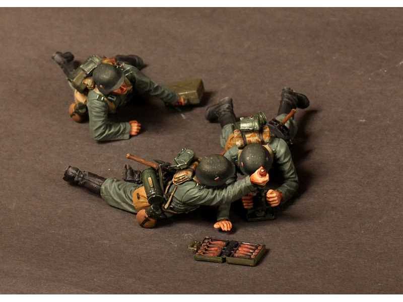 German 5 cm Mortar Grw 36 Team.1939-42 3 Figures - zdjęcie 1 German 5 cm Mortar Grw 36 Team.1939-42 3 Figures - zdjęcie 1