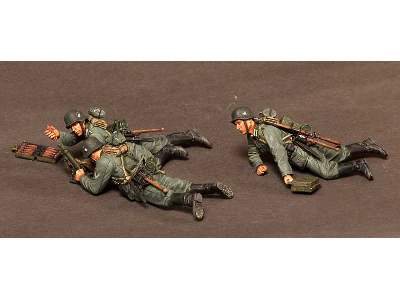 German 5 cm Mortar Grw 36 Team.1939-42 3 Figures - zdjęcie 3