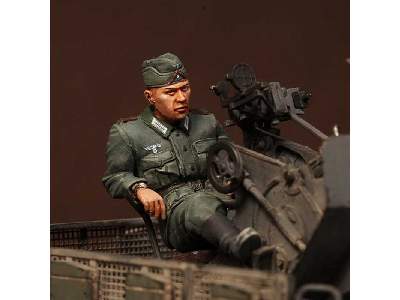 German Antiaircraft Gunner - zdjęcie 4