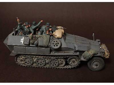 German Panzergrenadiers In  Battle. WW Ii 5 Figures - zdjęcie 3