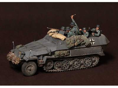 German Panzergrenadiers In  Battle. WW Ii 5 Figures - zdjęcie 8