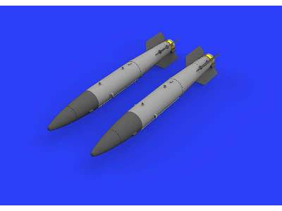 B43-1 Nuclear Weapon w/  SC43-4/ -7 tail assembly 1/72 - zdjęcie 3