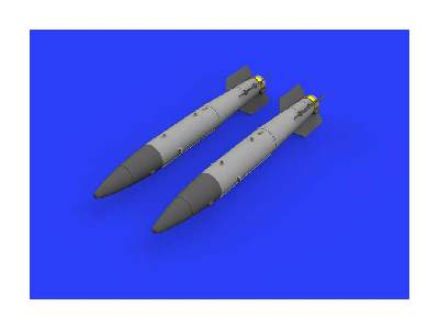 B43-1 Nuclear Weapon w/  SC43-4/ -7 tail assembly 1/72 - zdjęcie 6