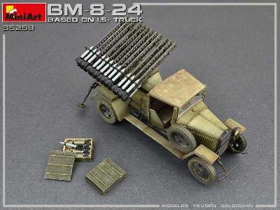BM-8-24 Katiusza na ciężarówce 1,5 t - zdjęcie 40
