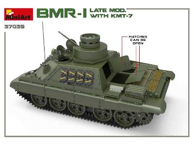 BMR-1 późny z trałem KMT-7 pojazd rozminowania pola walki - zdjęcie 53