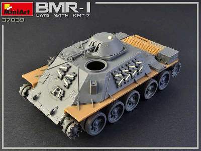 BMR-1 późny z trałem KMT-7 pojazd rozminowania pola walki - zdjęcie 68