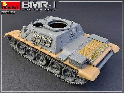 BMR-1 późny z trałem KMT-7 pojazd rozminowania pola walki - zdjęcie 74