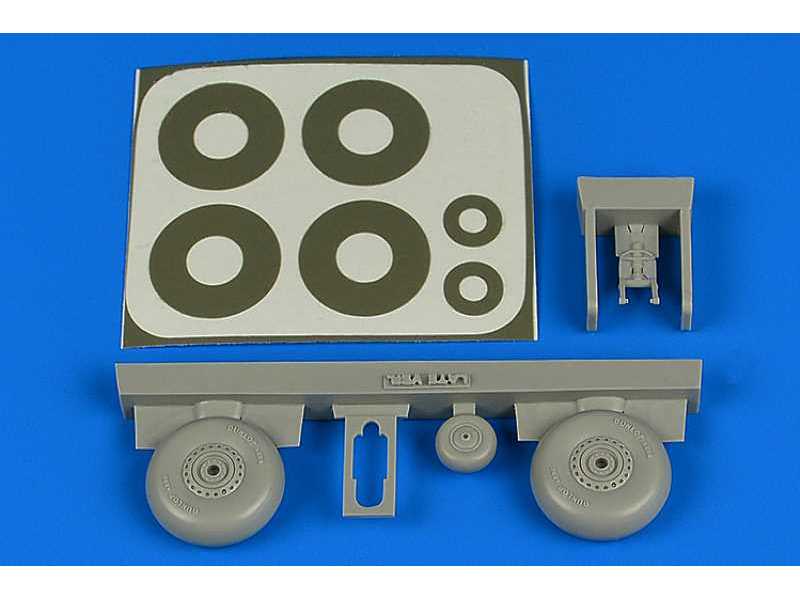 Wellington wheels & paint masks (late) - Airfix - zdjęcie 1 Wellington wheels & paint masks (late) - Airfix - zdjęcie 1