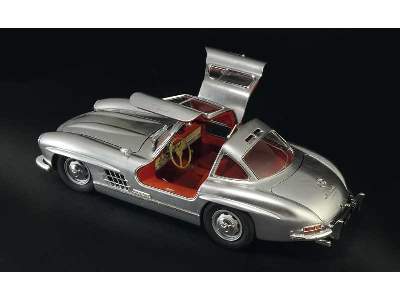 Mercedes-Benz 300 Sl Gullwing - zdjęcie 8