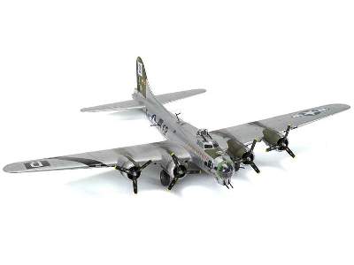 Boeing B-17G Flying Fortress - zdjęcie 3