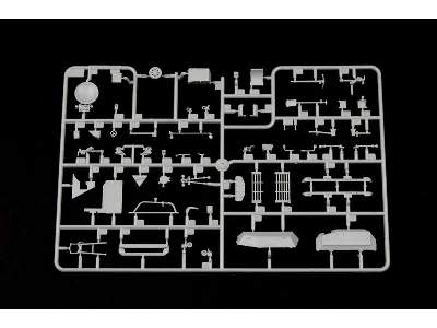 Wóz pancerny B1 Centauro AFV Early Verslon (1" Series) - zdjęcie 9