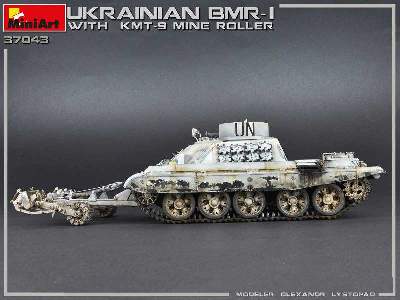 Ukraiński BMR-1 z trałem KMT-9 - zdjęcie 33