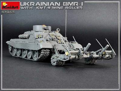 Ukraiński BMR-1 z trałem KMT-9 - zdjęcie 59