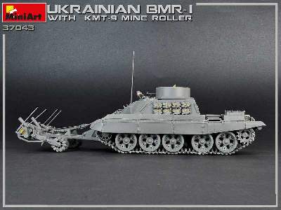 Ukraiński BMR-1 z trałem KMT-9 - zdjęcie 61