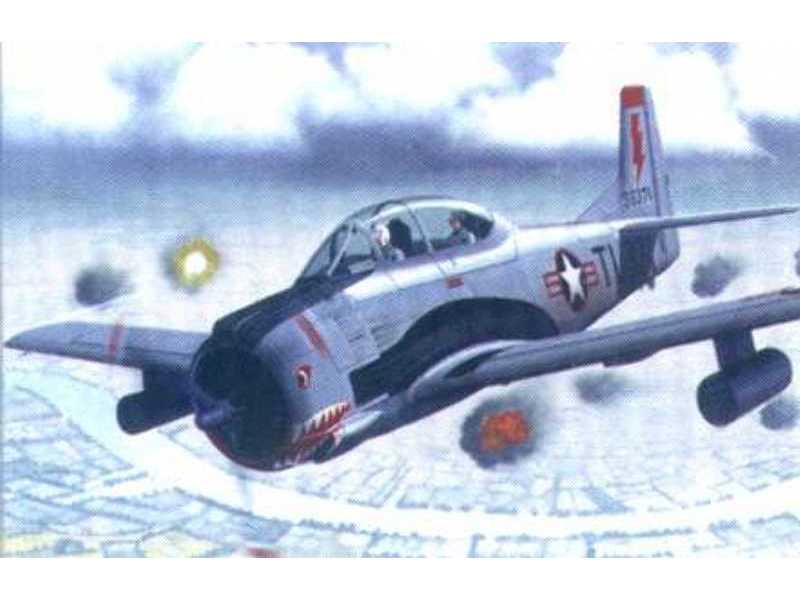 North American T-28 Trojan - zdjęcie 1 North American T-28 Trojan - zdjęcie 1