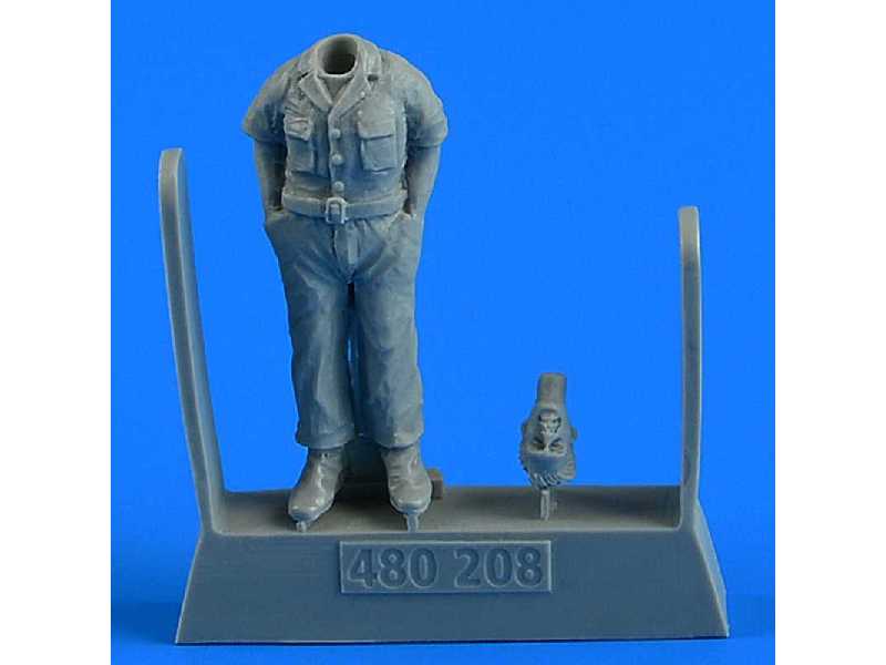 USAAF WWII Aircraft Mechanic - Trumpeter - zdjęcie 1 USAAF WWII Aircraft Mechanic - Trumpeter - zdjęcie 1