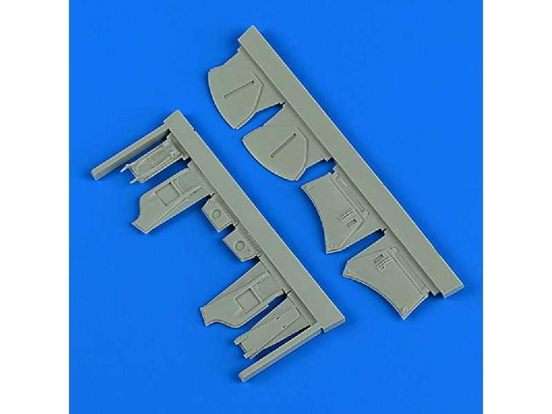 Hawker Hunter undercarriage covers - Airfix - zdjęcie 1 Hawker Hunter undercarriage covers - Airfix - zdjęcie 1