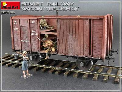 Tiepłuszka - sowiecki ogrzewany wagon towarowy do przewozu ludzi - zdjęcie 37