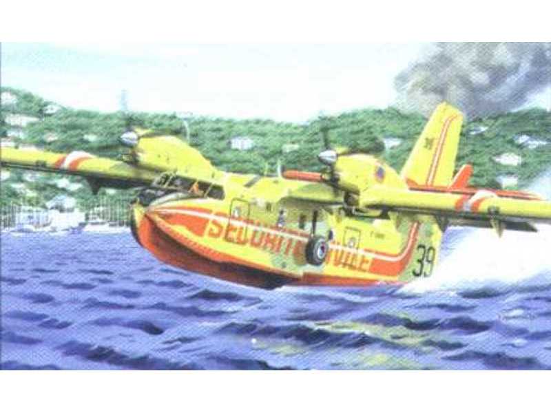 CANADAIR - zdjęcie 1 CANADAIR - zdjęcie 1