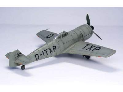 Myśliwiec Messerschmitt Bf 109 X - zdjęcie 7