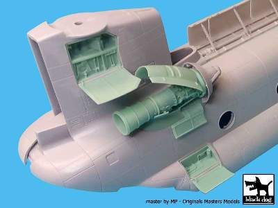 Ch-47 Chinook Engine For Italeri - zdjęcie 1