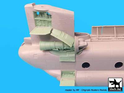 Ch-47 Chinook Engine For Italeri - zdjęcie 2