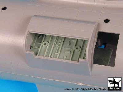 C-130 Wheel Bays For Italeri - zdjęcie 4