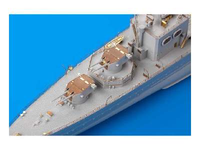 HMS Cornwall 1/350 - Trumpeter - zdjęcie 10