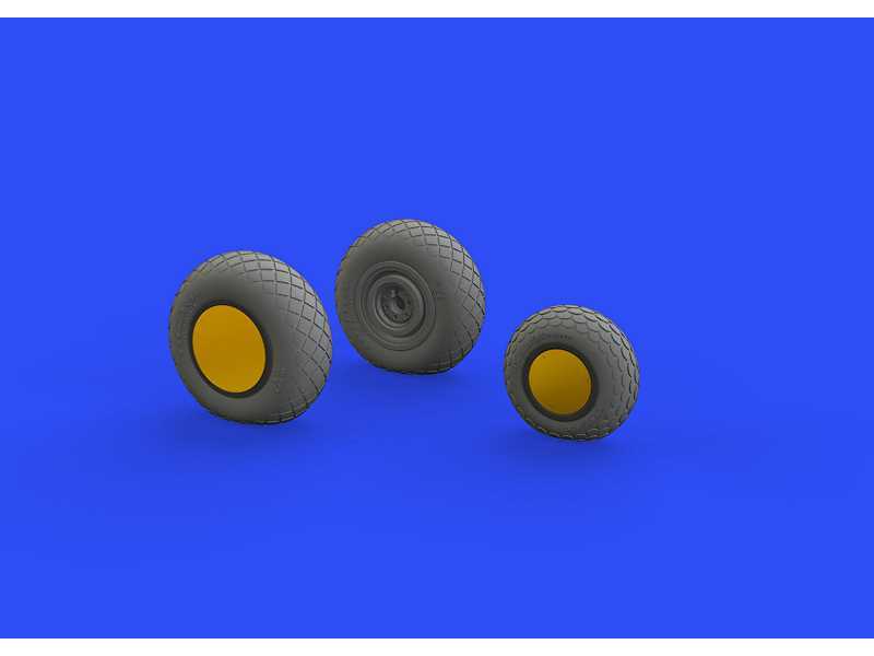 P-38F/ G wheels 1/48 - Tamiya - zdjęcie 1 P-38F/ G wheels 1/48 - Tamiya - zdjęcie 1