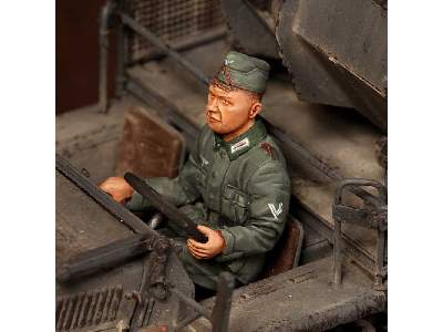 Driver For Sd.Kfz.10/4 - zdjęcie 3