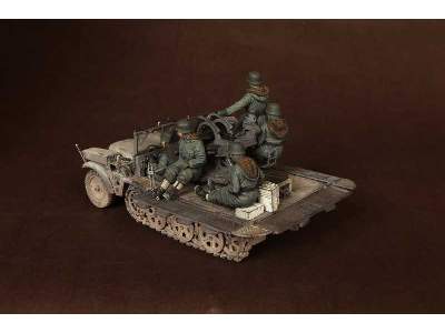 Crew For Sd.Kfz.10/4 Fur 2cm Flak 30 (For Dragon 6676) - zdjęcie 18