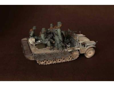 Crew For Sd.Kfz.10/4 Fur 2cm Flak 30 (For Dragon 6676) - zdjęcie 20