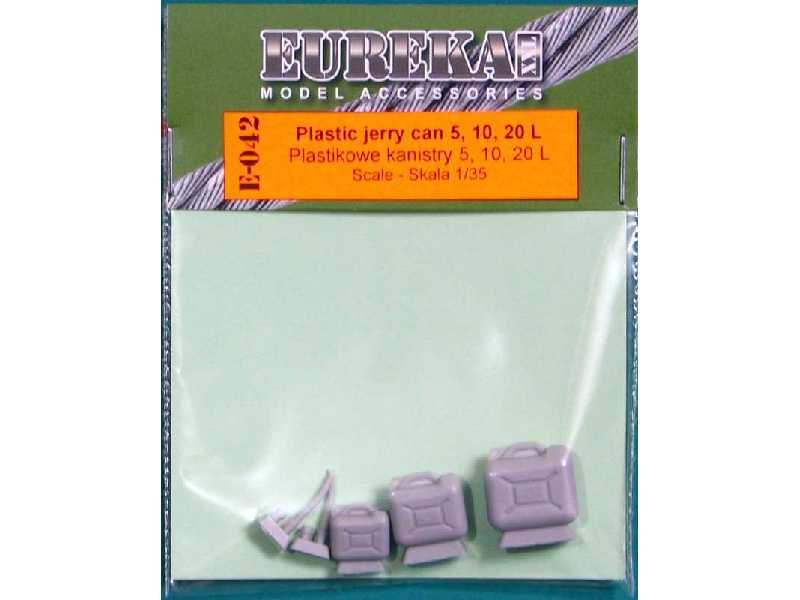 Plastic Jerry Can 5, 10 I 20 L. - zdjęcie 1 Plastic Jerry Can 5, 10 I 20 L. - zdjęcie 1