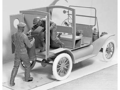 Ford T 1912 dostawczy - załadunek benzyny - z figurkami - zdjęcie 8